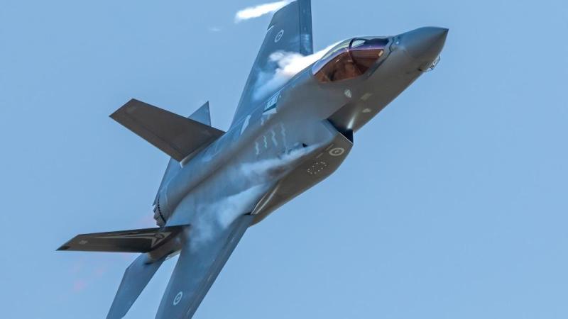 An Air Force F-35A Lightning II aircraft practises an aerial handling display