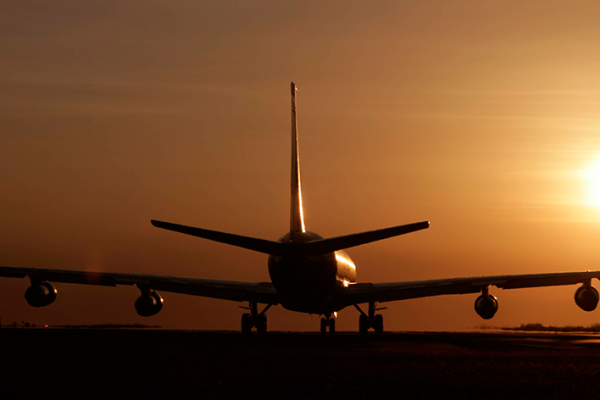 B707 Prepares for takeoff